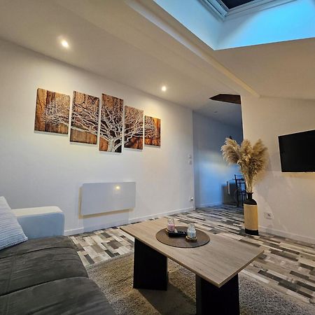 Joli Appartement Mansarde Decize Extérieur photo